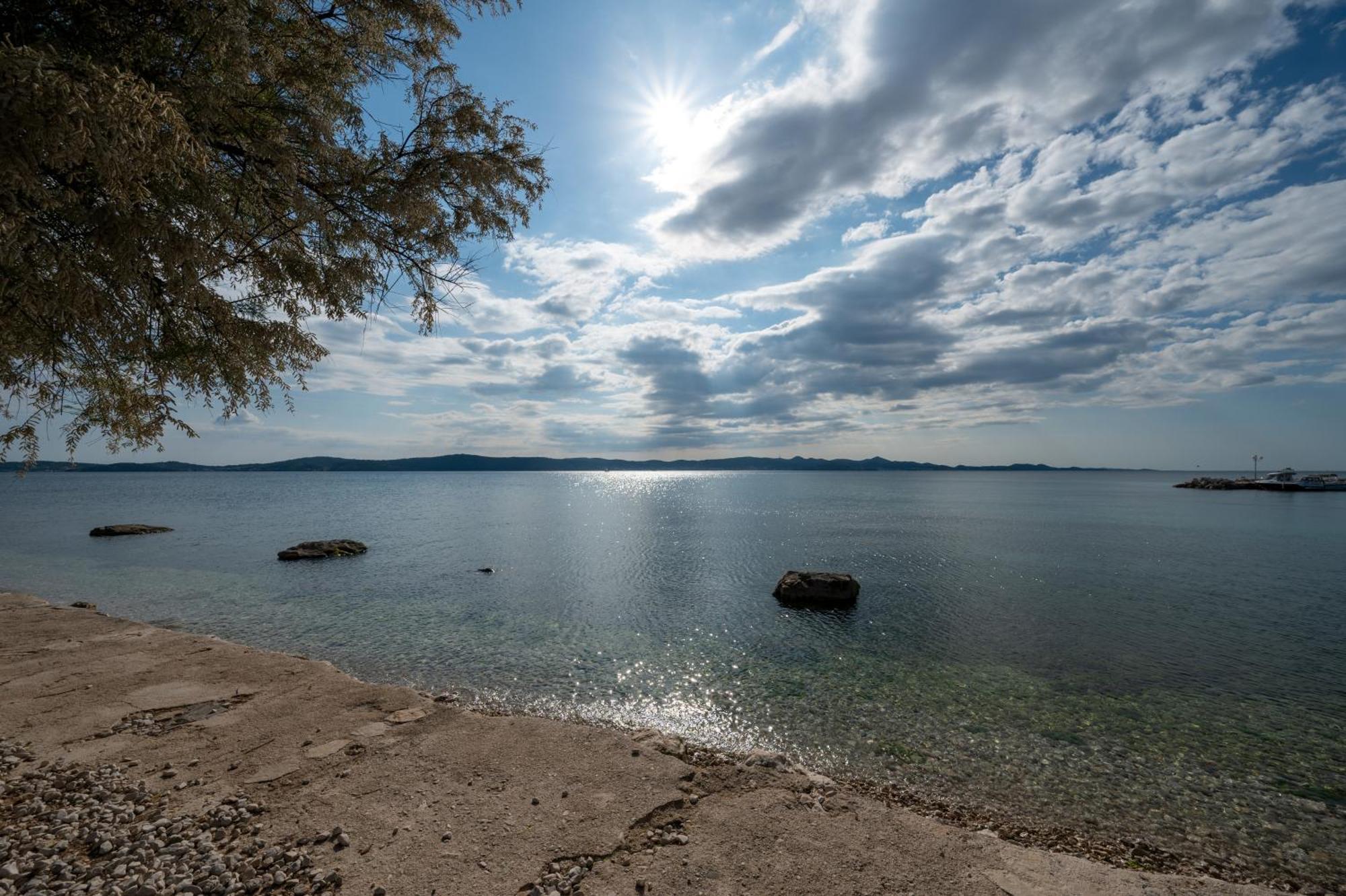 Apartments With A Parking Space Bibinje, Zadar - 18056 Ngoại thất bức ảnh